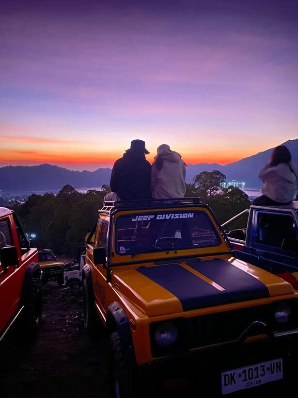 Ubud: mount.batur sunrise jeep with breakfast and hot spring - Sunrise Views Without the Long Trek