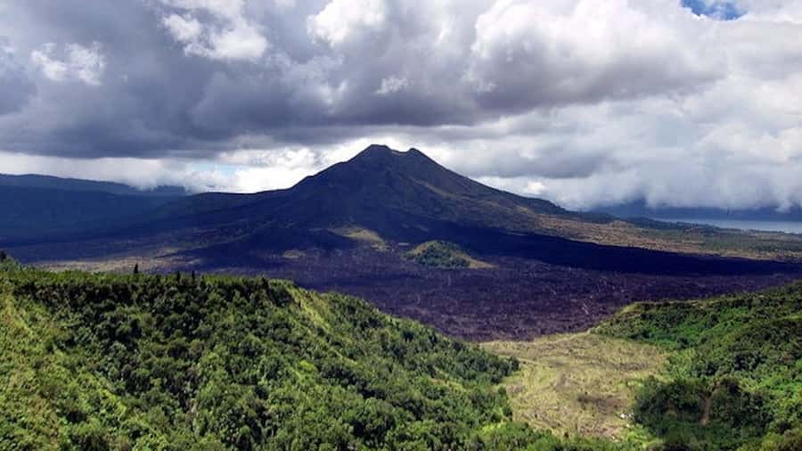 Ubud & Volcano Hot Springs Tours - Soaking at Toya Bungkah hot springs