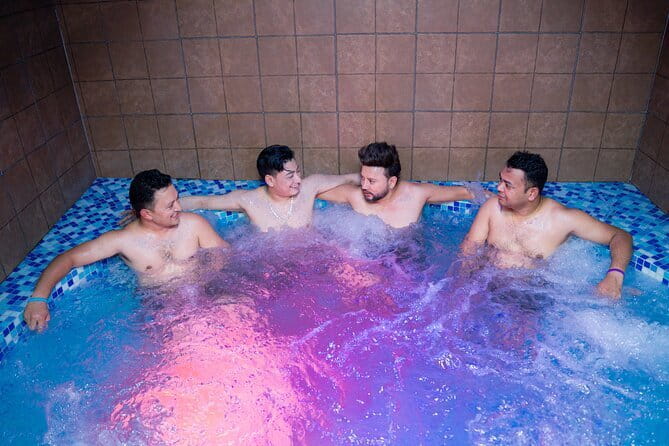 Unlimited Sauna Steam and Jacuzzi - Who will get the most from this visit