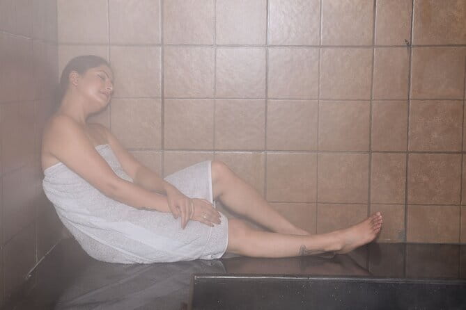 Unlimited Sauna Steam and Jacuzzi - Sauna, steam, and jacuzzi access