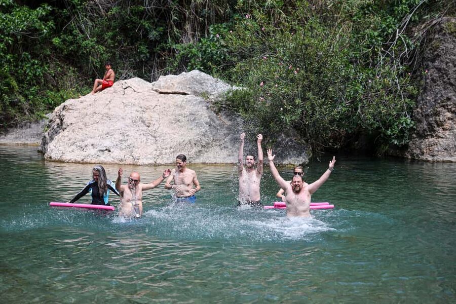Valencia: Montanejos Thermal Spring & Girlfriend Waterfall - Who should book this day trip