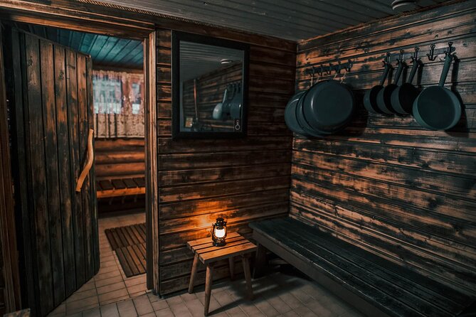 VIP SERVICE Traditional Finnish Log Sauna and Food Experience - Who will get the most from this outing