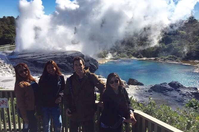 Waitomo Glow Worm Caves & Te Puia - Rotorua's Geothermal Valley - The two-hour transfer to Rotorua