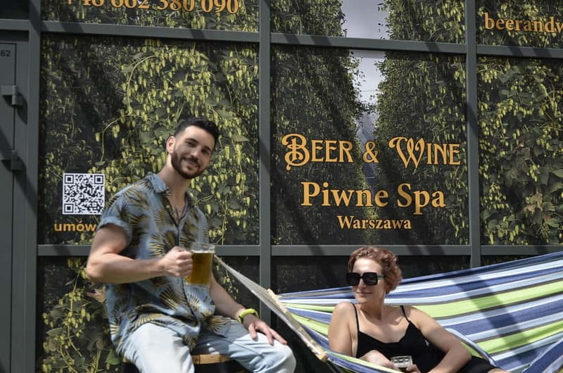 Warsaw: Beer Bath Experience (Sauna, Bath & Degustation) - A private beer spa near Warsaw Central Station