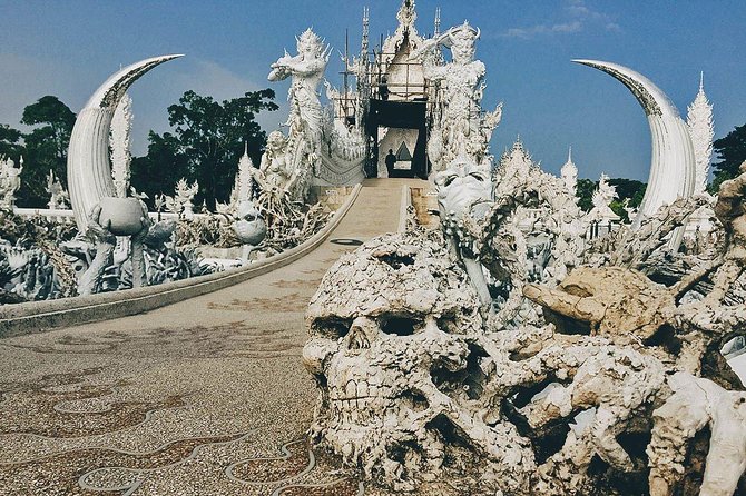 White Temple, Black House Museum and Hot Spring Tour from Chiang Mai (SHA Plus) - How to get the most from the three stops