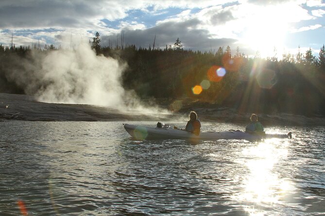 Yellowstone Lake & Hot Springs / 3 Hour Morning or Twilight Tour - What the $125 price includes