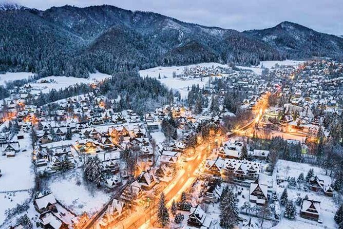 Zakopane and Thermal Pools Tour with Hotel Pickup - The guide and group experience