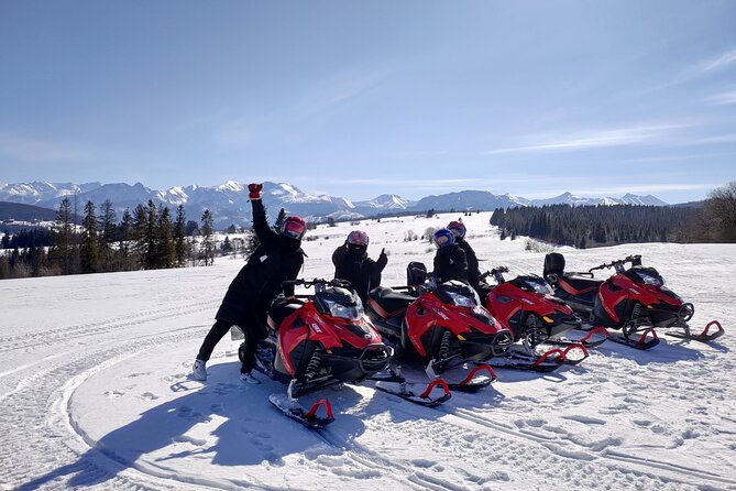 Zakopane Snowmobile Tour and Thermal Baths from Krakow - Chochołów’s wooden homes and living craft